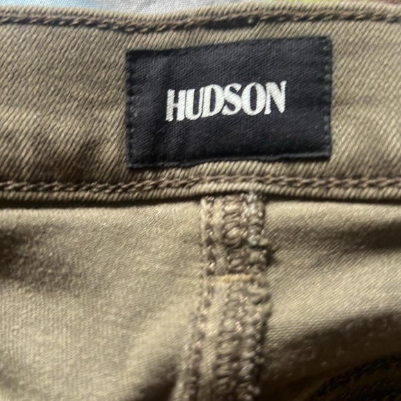 Hudson jeans. Great condition. Barely worn. Designer - Picture 3 of 6